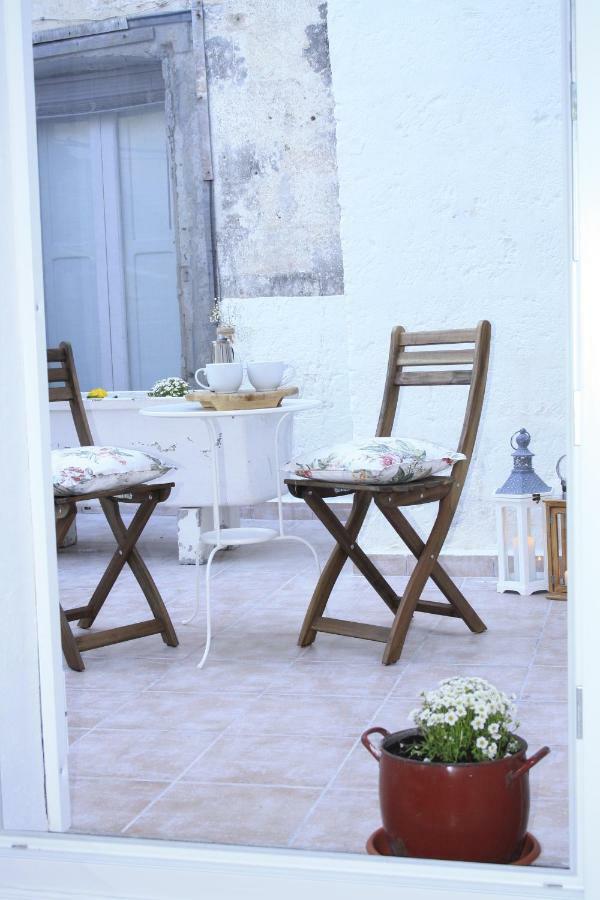 Le Stanze Di Mavi Bed and Breakfast Gravina in Puglia Eksteriør billede